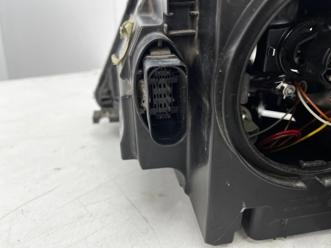Lampa reflektor Seat Alhambra 2 II 7n 10-20r. prawa przednia Xenon ksenon SKRĘTNY EU prawy przód 7n5941752