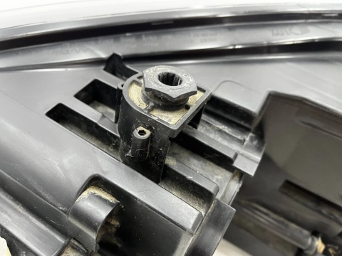 Lampa reflektor Seat Alhambra 2 II 7n 10-20r. prawa przednia Xenon ksenon SKRĘTNY EU prawy przód 7n5941752