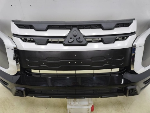 Zderzak przedni Mitsubishi ASX 1 I 19-23r. przód 6400J611ZZ