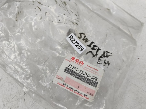 Atrapa Suzuki Swift 4 IV 04-07r. Przedlift przednia prawa atrapa halogenu nowa oryginalna 71751-63j10-5pk