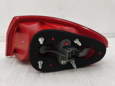 Lampa Alfa Romeo 147 00-10r. NOWA lewa tylna w błotnik EU Oryginalna lewy tył 46556349