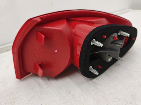 Lampa Alfa Romeo 147 00-10r. NOWA lewa tylna w błotnik EU Oryginalna lewy tył 46556349