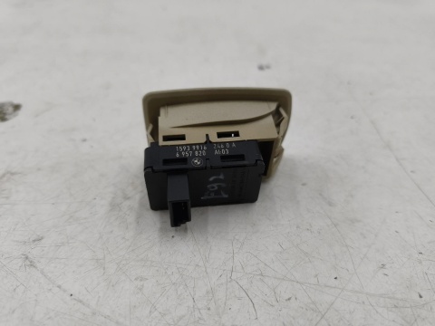 Przełącznik BMW E92 E93 04-12r. panel przycisk podnoszenia szyb pasażera 6957820