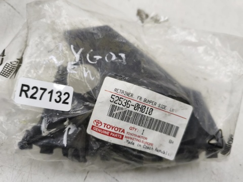 Ślizg Toyota Aygo 1 I 05-14r. lewe przednie mocowanie zderzaka wspornik lewy przód 52536-0h010