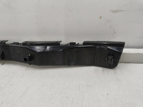 Ślizg Toyota Corolla Verso 2 II 04-09r. prawy przedni wspornik mocowanie zderzaka przedniego prawy przód 52535-0f010