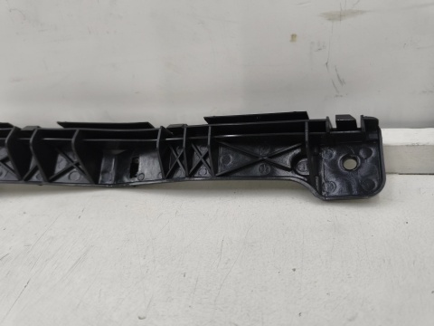Ślizg Toyota Corolla Verso 2 II 04-09r. prawy przedni wspornik mocowanie zderzaka przedniego prawy przód 52535-0f010