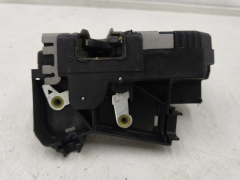 Zamek drzwi Renault Trafic 2 II Opel Vivaro A Nissan Primastar 01-14r. lewy przedni zamek drzwi 8 pin 91166237