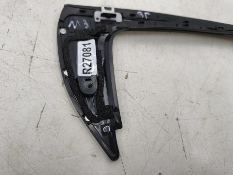 Listwa Mazda 3 IV BP 19r.- PRAWA tylna chromowana nakładka osłona