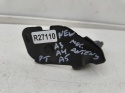 Mocowanie anteny zderzaka Audi A3 8y A4 b9 Audi A5 8w 20r.- NOWY prawy tylny wspornik dla anteny w zderzaku tylnym 8w0035526a
