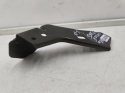 Mocowanie błotnika Peugeot 208 II Corsa F 19r.- NOWA lewa przednia dolna podpora błotnika wspornik 9828275680 282756f00