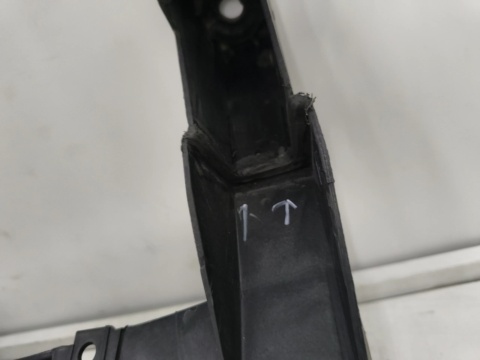 Pas przedni Renault Trafic 3 III Vivaro B 14r.- wzmocnienie czołowe ramka chłodnic oryginalne 93868911