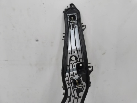 Wkład lampy Dacia Jogger 21r.- listwa oprawa żarówek lewy tył 606681103