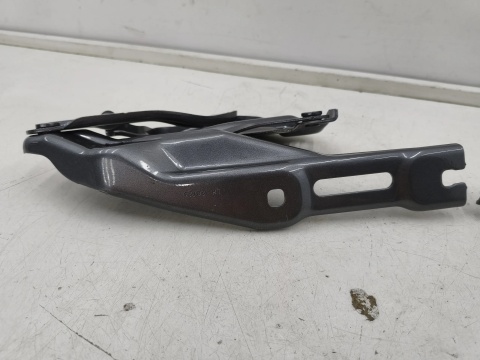 Zawias maski Skoda Kamiq 19r.- nowy pokrywy silnika lewy prawy komplet 654823301