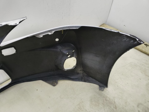 Zderzak przedni Lexus CT 10-14r. Przedlift przód PDC spryski 52119-76907
