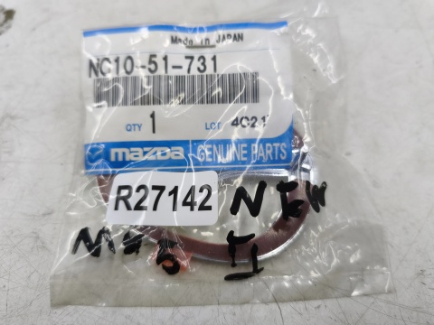 Znaczek Mazda MX-5 II 98-00r. znaczek emblemat na klapę bagażnika ORYGNALNY nc10-51-731