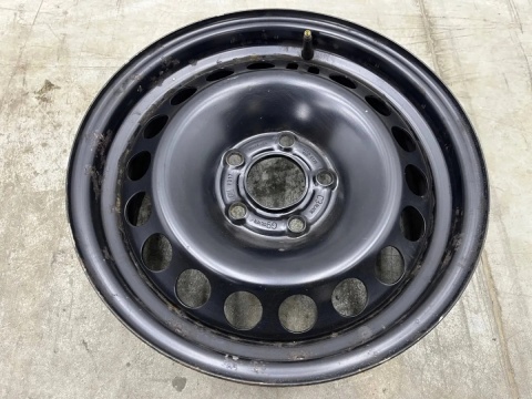 Felga Opel Astra Vectra Zafira Meriva B 6,5jx15 5x110 ET35 felga stalowa