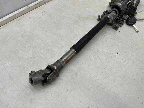 Kolumna kierownicy Mitsubishi Colt VI 6 Z30 04-12r. krzyżak DWA kluczyki