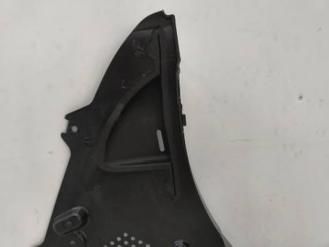 Nadkole BMW X1 U11 22r.- PRAWY przedni trójkąt pod zderzak osłona prawy przód 9625960