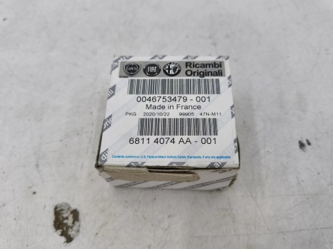 Czujnik temperatury Fiat Alfa Rome Lancia 95-12r. płynu chłodzącego 46753479
