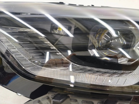 Lampa reflektor BMW 2 G42 22r.- LEWA przednia Full LED Europa oryginał lewy przód 8083635