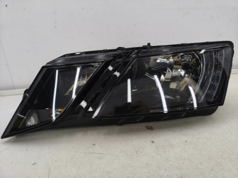 Lampa reflektor Skoda Octavia 3 III LIFT 16-20r. lewa przednia na żarówkę H7 DRL LED lewy przód 5e1941015c