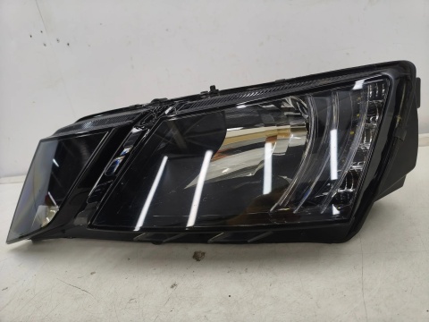 Lampa reflektor Skoda Octavia 3 III LIFT 16-20r. lewa przednia na żarówkę H7 DRL LED lewy przód 5e1941015c