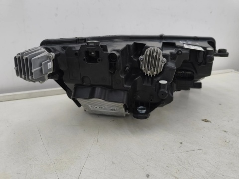 Lampa reflektor Skoda Octavia 4 IV 19-24r. LEWA przednia Full LED EU Crystal Lighting oryginalna lewy przód EU 5e4941015b