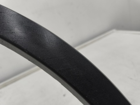 Listwa Volvo XC40 17r.- prawa przednia nakładka rant błotnika prawy przód 31448345