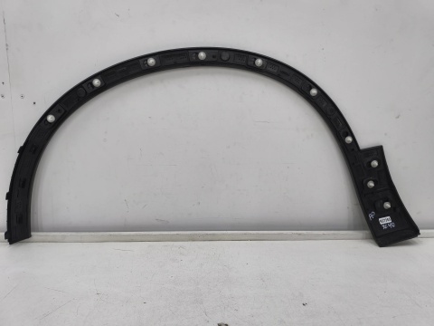 Listwa Volvo XC40 17r.- prawa przednia nakładka rant błotnika prawy przód 31448345