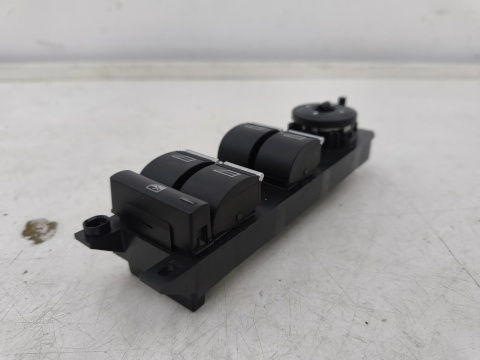 Przełącznik Ford Focus MK3 10-19r. Lewy przód panel sterowania podnoszenia szyb sterowanie składanie lusterek EU xxxx-14a132-xx