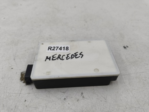 Radar Mercedes przedni tylny sensor martwego pola czujnik zmiany pasa distronic a0009058104 a0009028824 a0009056700