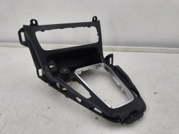 Ramka radia Ford Focus Mk3 10-19r. ramka lewarka zapalniczka dekor f1eb-a044c82-agw