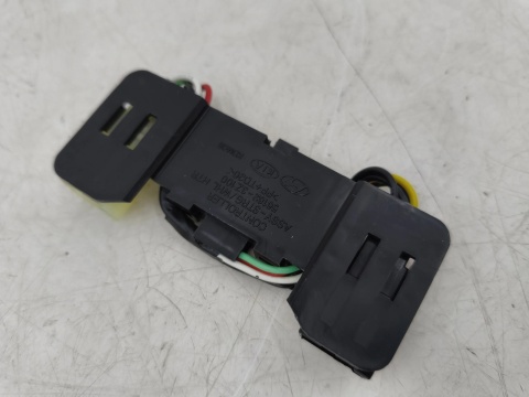 Regulator Hyundai I40 11-19r. podgrzewania kierownicy nowy oryginalny 561823z000