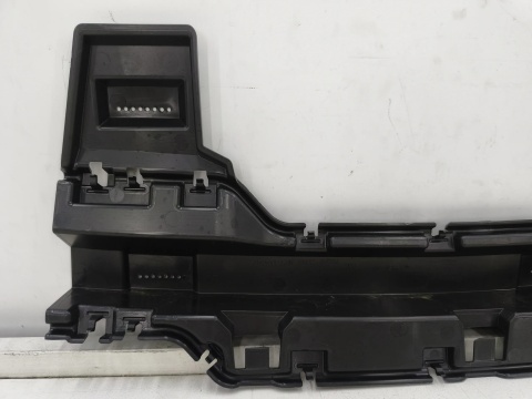 Ślizg Peugeot 308 T10 3 III 21r.- tylny środkowy wspornik mocowanie zderzaka wzmocnienie 9840115880
