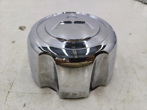 Kołpak Mitsubishi L200 Pajero 96r.- 135mm kołpaki dekiel kapsel CHROM oryginal 085618bm