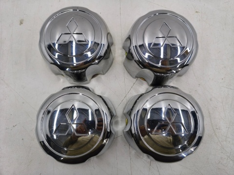 Kołpak Mitsubishi L200 Pajero 96r.- 135mm kołpaki dekielki komplet kapsel CHROM oryginalne 085618bm