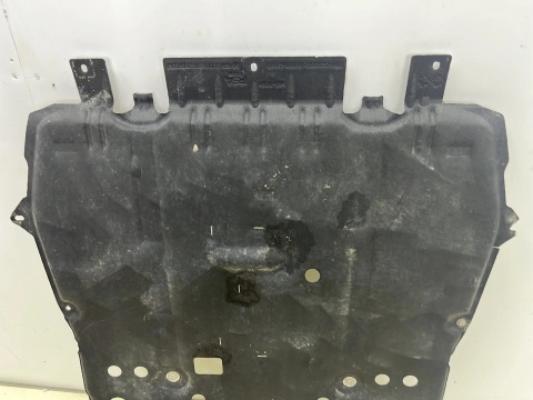 Osłona pod silnik Peugeot 5008 3008 Opel Grandland 17-24r. płyta dolna podwozia pod silnik 9828797280
