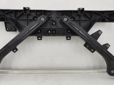 Pas przedni Tesla Model Y 20r.- wzmocnienie czołowe ramka chłodnic oryginalne 1495139-00-b
