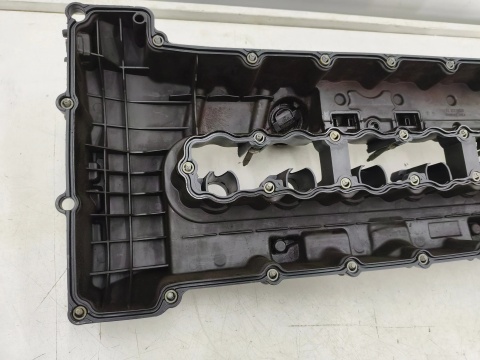 Pokrywa zaworów BMW E60 E61 E90 E91 F10 F11 03-17r. N53 benzyna pokrywa głowicy oryginalna 1112-7548196