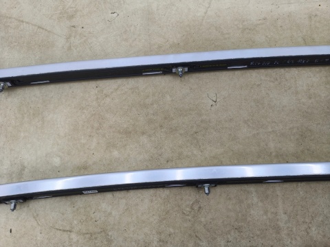 Relingi dachowe Ford Focus Mk3 10-19r. kombi lewa prawa nakładki listwy metalowe komplet bm51-n55123-ac