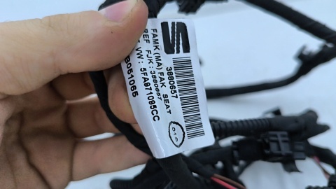 Wiązka zderzaka Cupra Leon 5FA 20r.- przednia instalacja zderzaka kable czujników PDC x6 przód 5fa971095cc