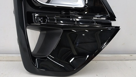 Atrapa Kia Sportage 4 IV 18-21r. Lift przednia prawa atrapa halogenu nowa oryginalna 86522f1510