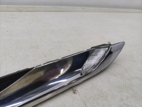 Kierunkowskaz BMW 6 F12 F13 F06 Gran Coupe 10-15r. PRAWY kierunkowskaz w błotnik kierunek migacz listwa chrom ORYGINALNY