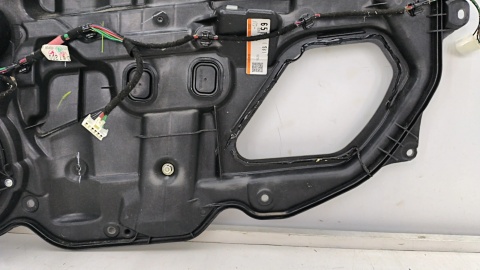 Podnośnik szyb Mazda 2 DE 07-14r. prawy przedni mechanizm silniczek podnoszenia szyby wiązka głośnik d6515897x