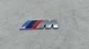 Znaczek BMW X5 G05 G06 G42 M-Pakiet 18r.- 550x180mm napis M na błotnik klapę logo znaczek emblemat ORYGNALNY 8094237