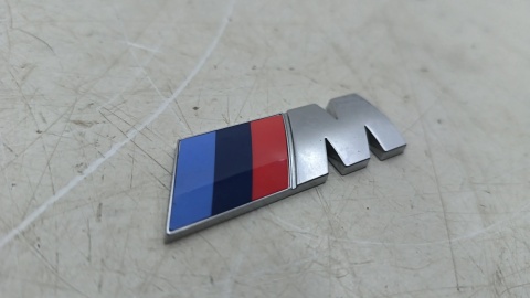 Znaczek BMW X5 G05 G06 G42 M-Pakiet 18r.- 550x180mm napis M na błotnik klapę logo znaczek emblemat ORYGNALNY 8094237