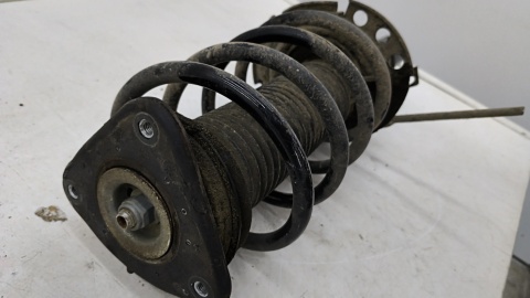 Amortyzator Ford Focus Mk3 10-19r. Diesel prawy przedni mcpherson sprężyna prawy przód bv61-18045-lbb