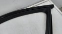 Uszczelka BMW 5 G30 G31 F90 17-24r. lewa przednia guma ramki szyby drzwi kierowcy listwa Shadow Line zewnętrzna 7336963