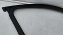 Uszczelka BMW 5 G30 G31 F90 17-24r. lewa przednia guma ramki szyby drzwi kierowcy listwa Shadow Line zewnętrzna 7336963