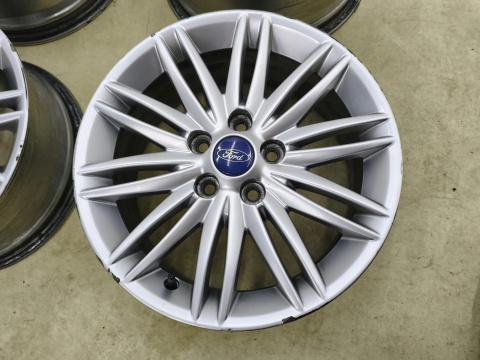 Felgi aluminiowe Ford Focus Mk3 C-Max Mk2 Connect 10-19r. r16 cali 7jx16 ET50 5x108 CH63 z czujnikami KOMPLET Borbet F1EJ-A1B